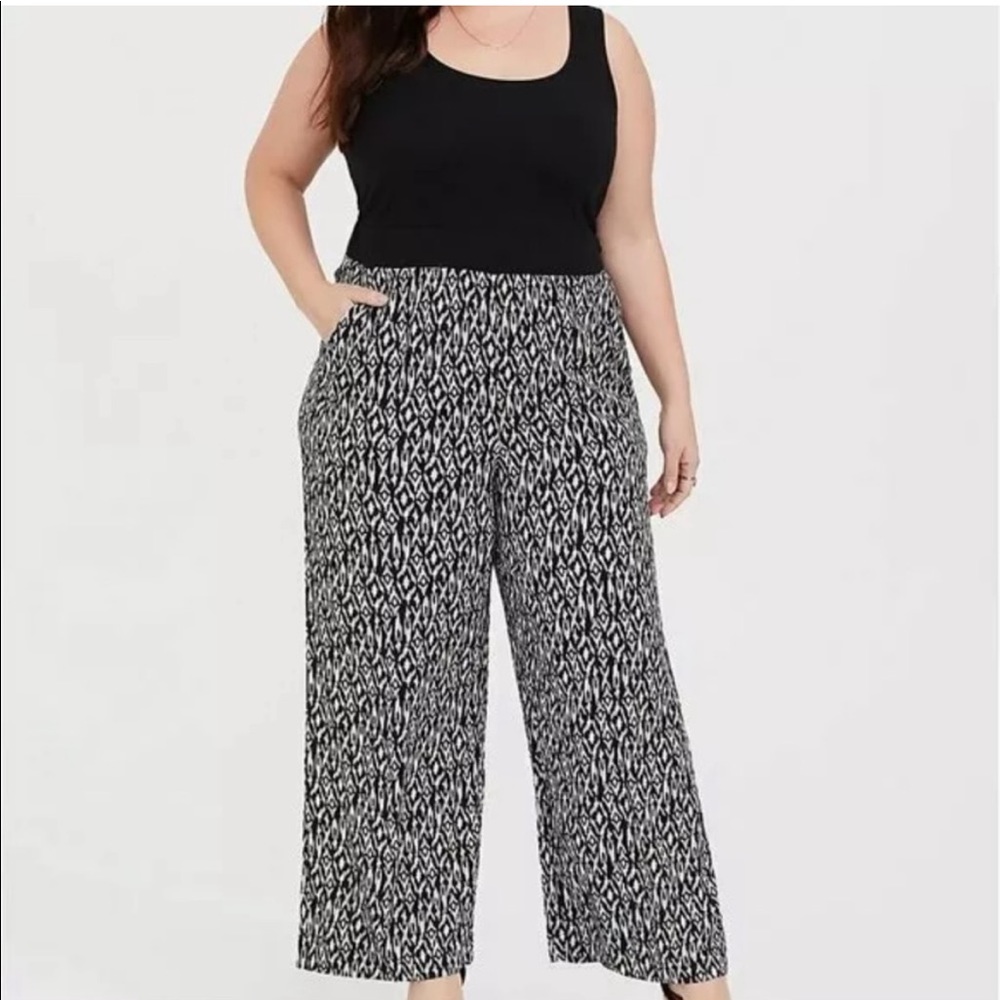 Torrid Black Ikat Knit To Woven Jumpsuit Size 2 (2X)